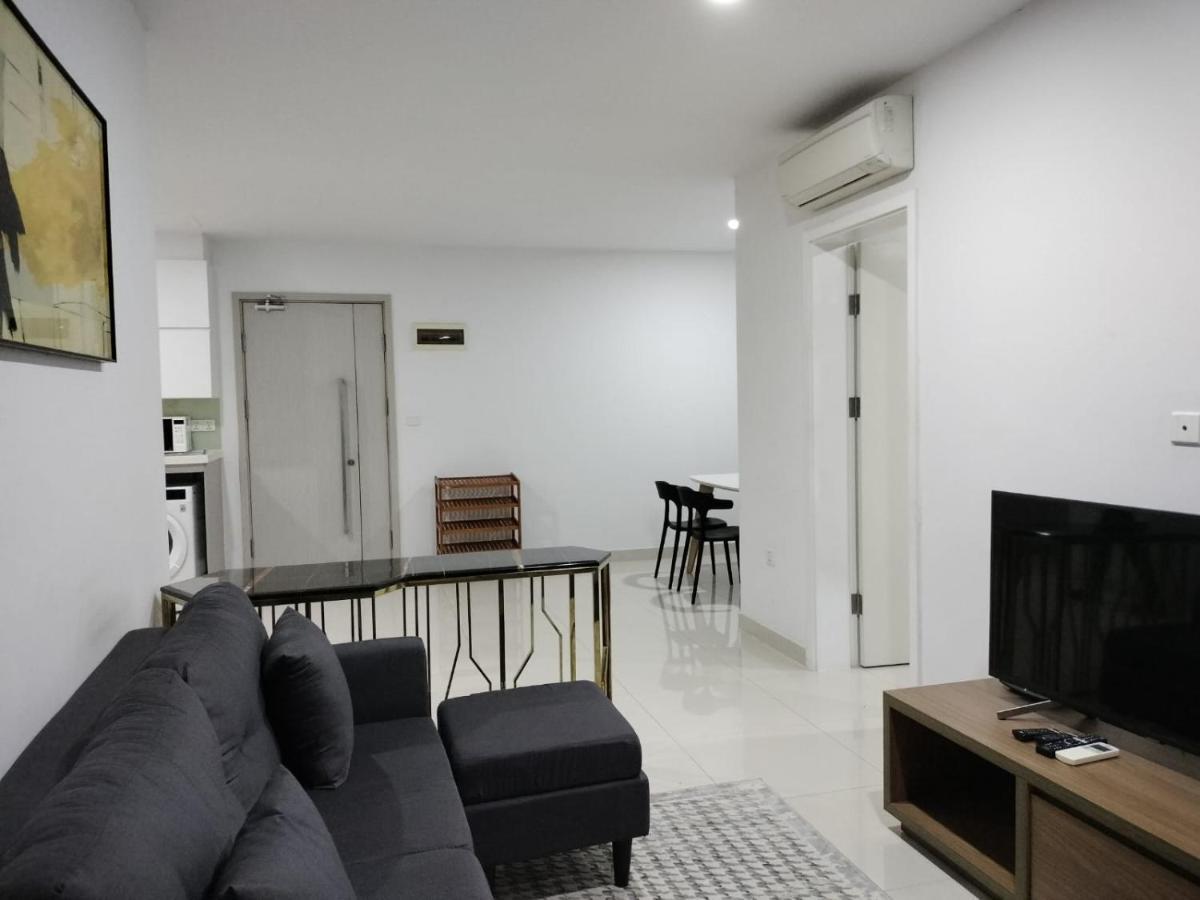 The Bridge Residence Phnom Penh Exterior foto